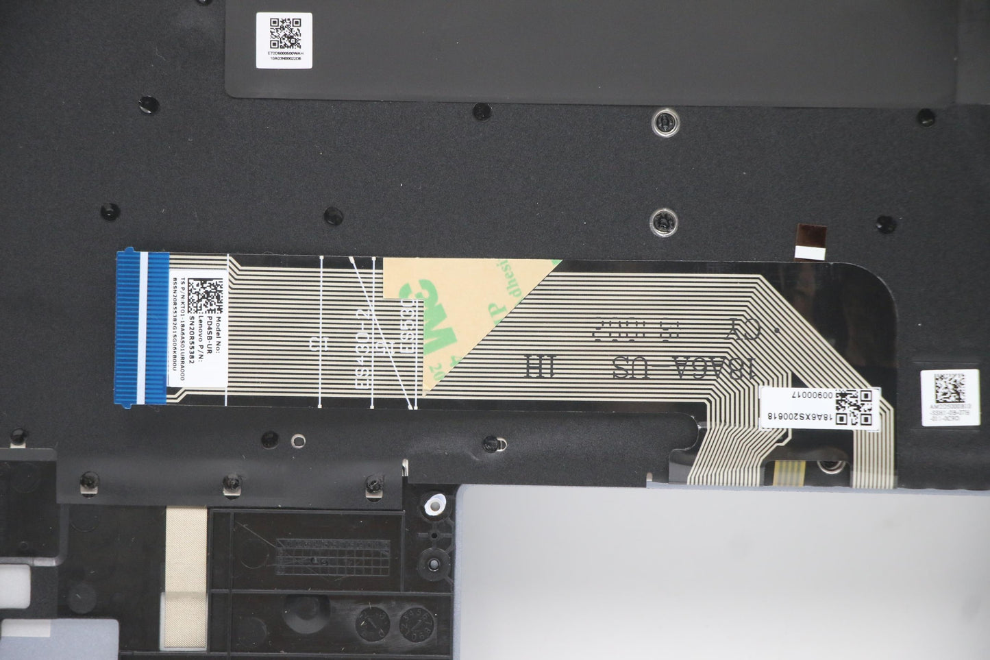 Lenovo Up Assy_Blu Fp W/Bl Kb_Ukr - 5CB0S16242