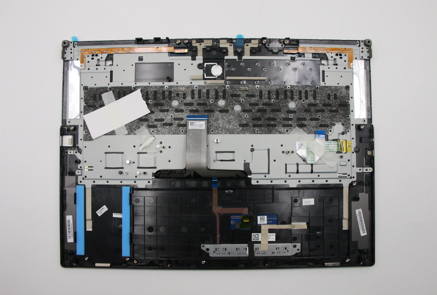 Lenovo Up Assy W/Tpkb Us - 5CB0S16455