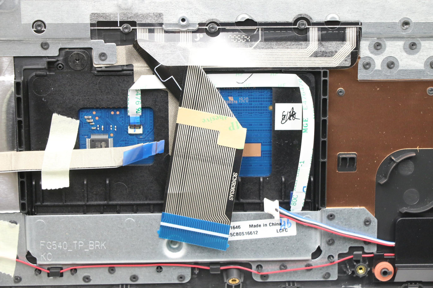 Lenovo Fg540 Log Up Assy Nejp G_Black - 5CB0S16612