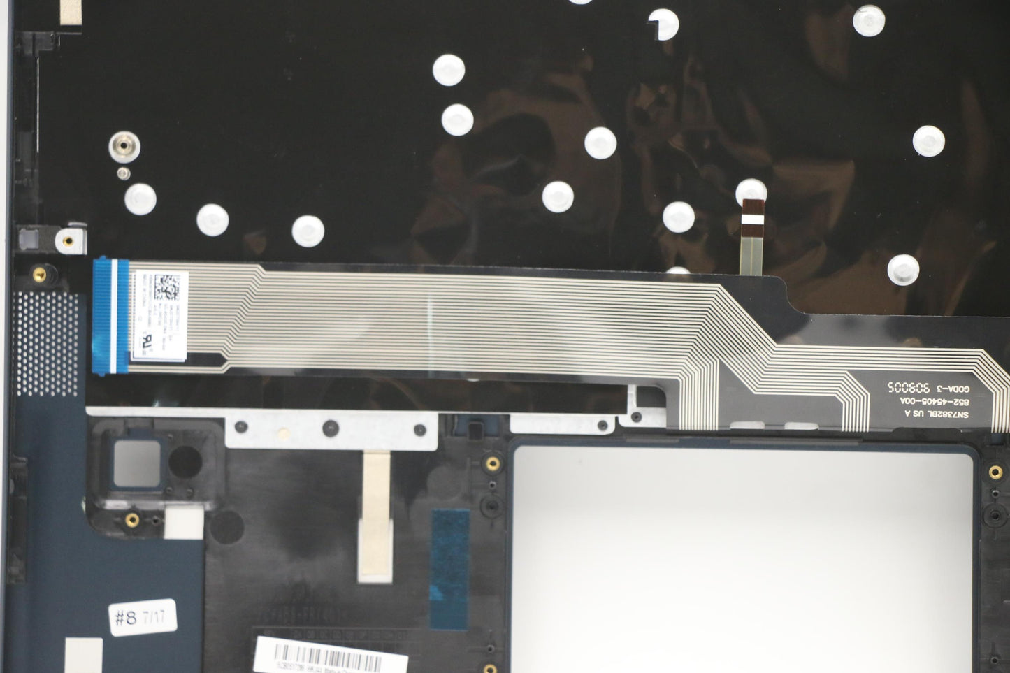 Lenovo Up Assy_Blu Fp W/Blkb Ar-E - 5CB0S17286