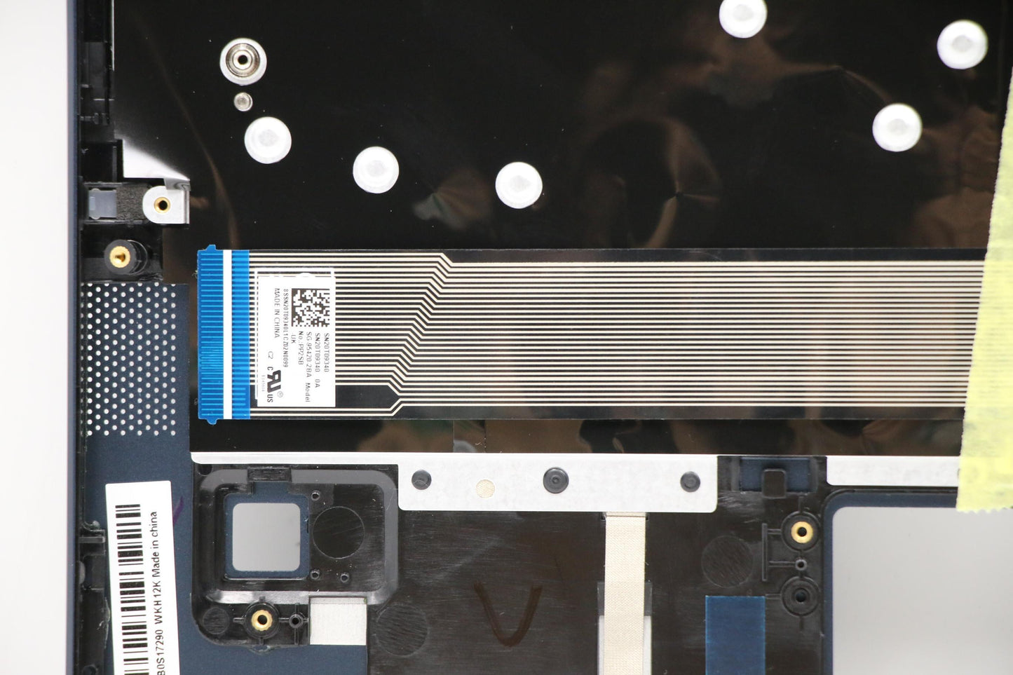Lenovo Up Assy_Blu Fp W/Blkb Uk - 5CB0S17290