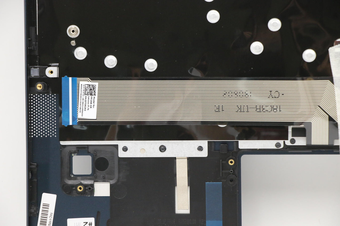 Lenovo Up Assy_Blu Fp W/Blkb Ger - 5CB0S17299