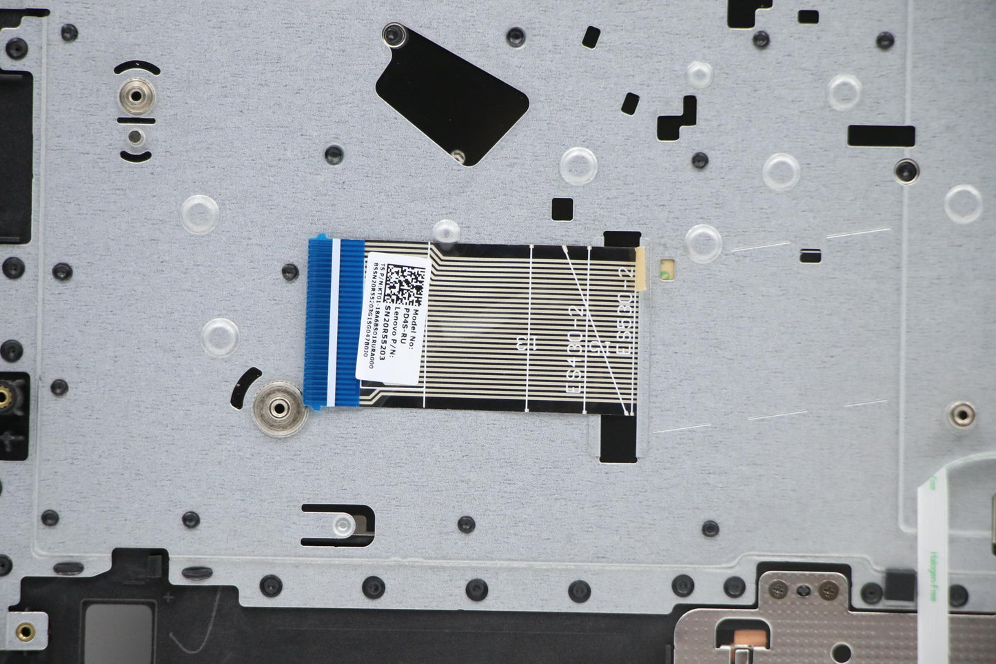 Lenovo Up Assy Pl_Blk Fp W/Nblkb Rus - 5CB0S17387