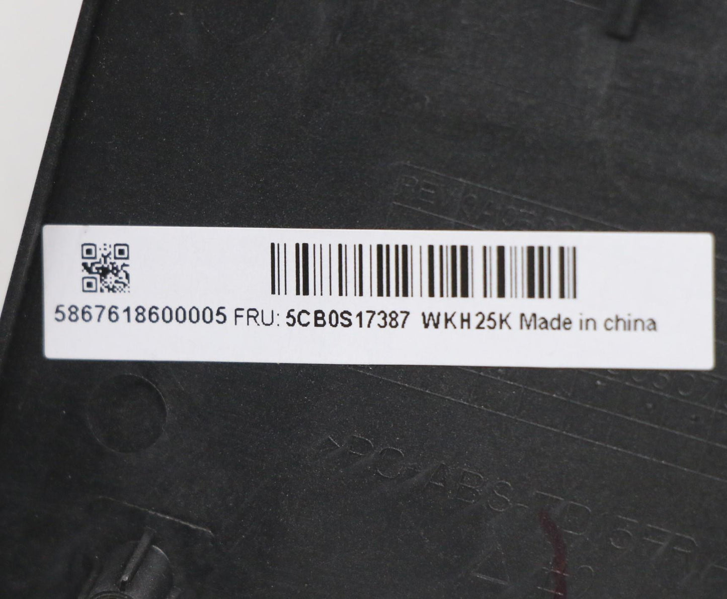 Lenovo Up Assy Pl_Blk Fp W/Nblkb Rus - 5CB0S17387