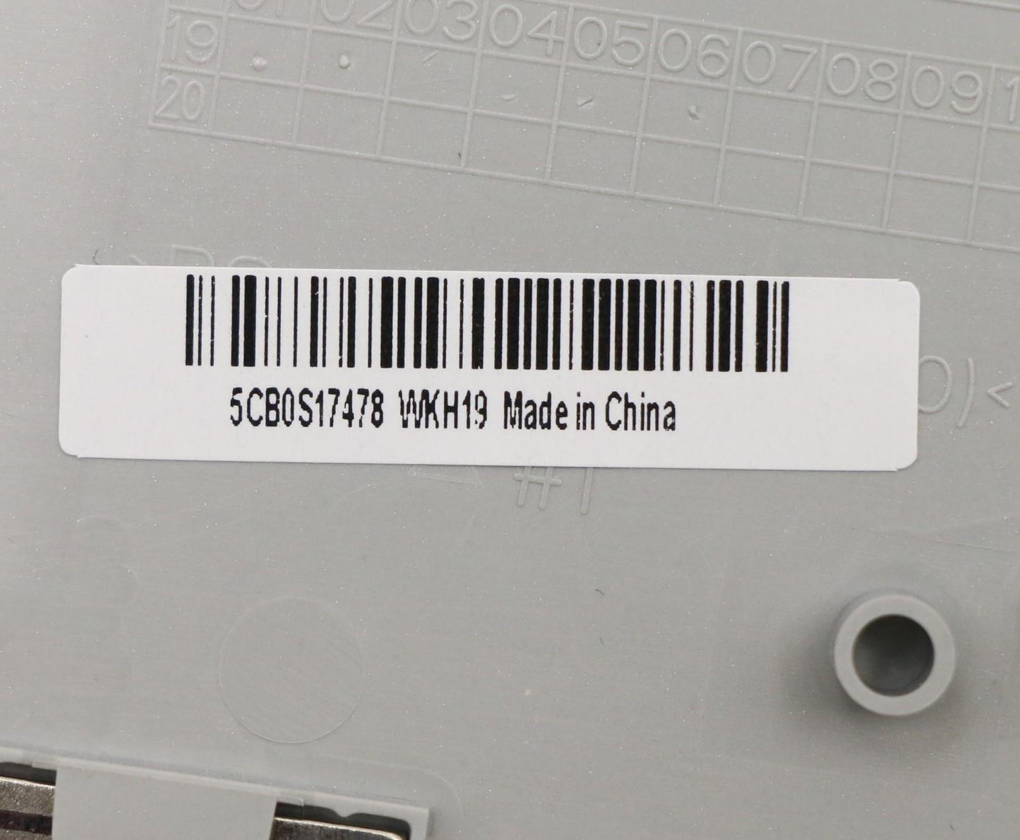 Lenovo Up Assy Pl_Gry Nfp W/Blkb Int - 5CB0S17478