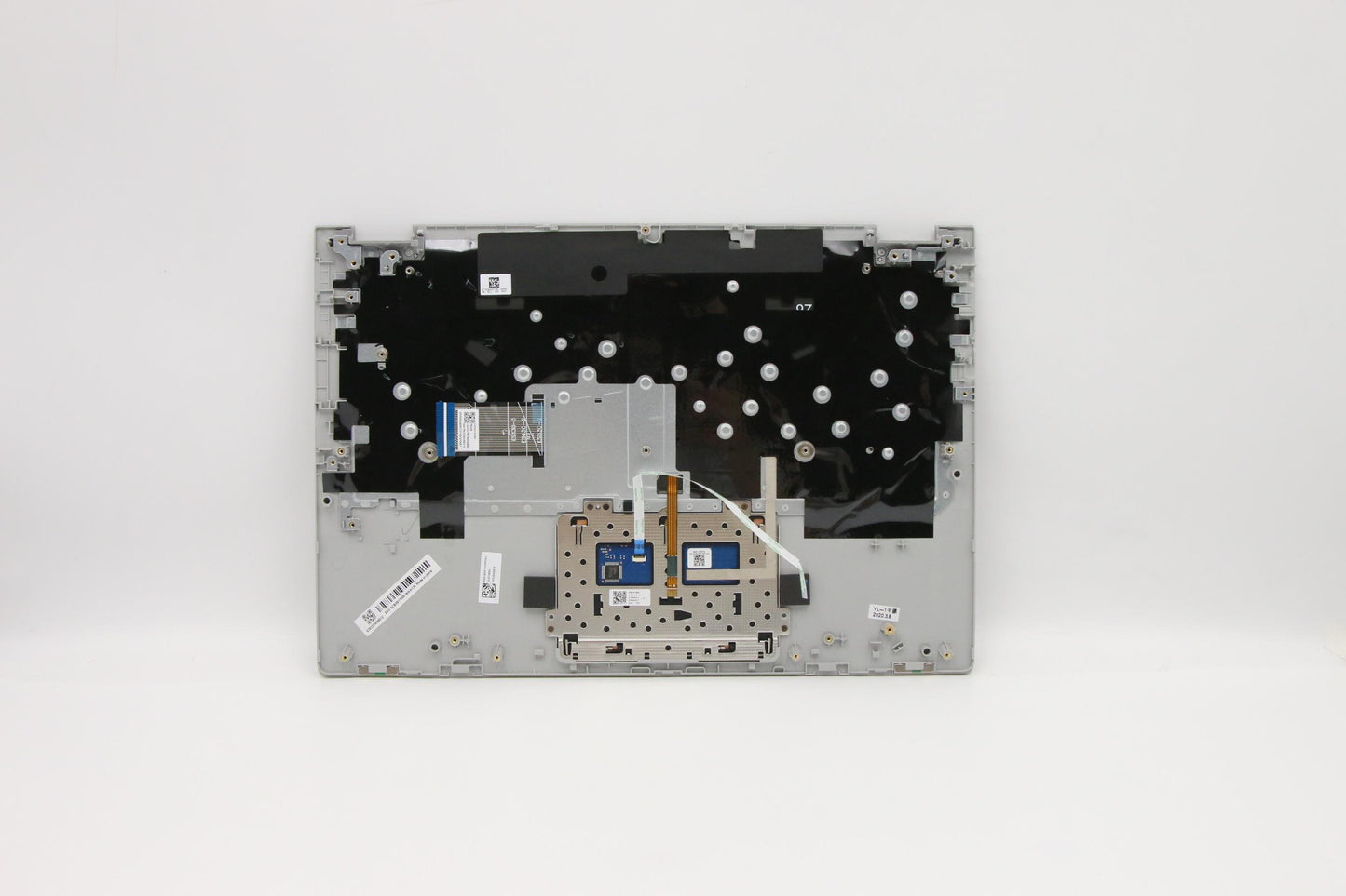 Lenovo Up Assy Pl_Gry Nfp W/Blkb Slvn - 5CB0S17500
