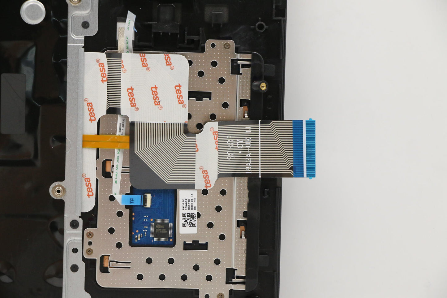 Lenovo Up Assy_Blk Nfp W/Blkb Sw - 5CB0S17633