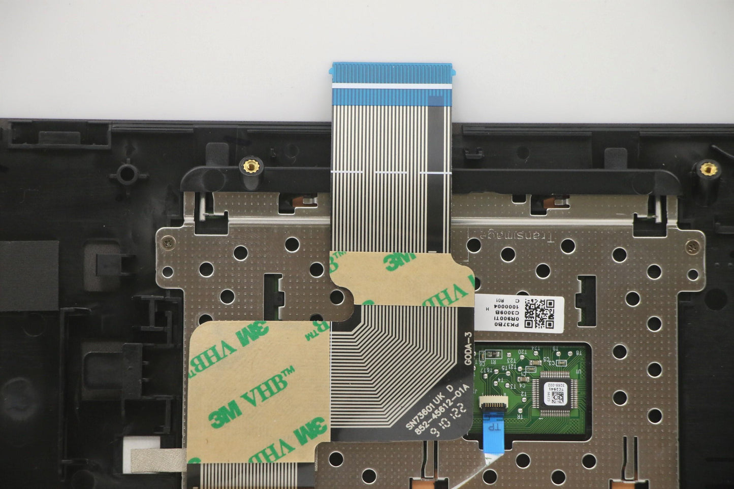 Lenovo Up Assy_Blk Nfp W/Nblkb Ger - 5CB0S17690