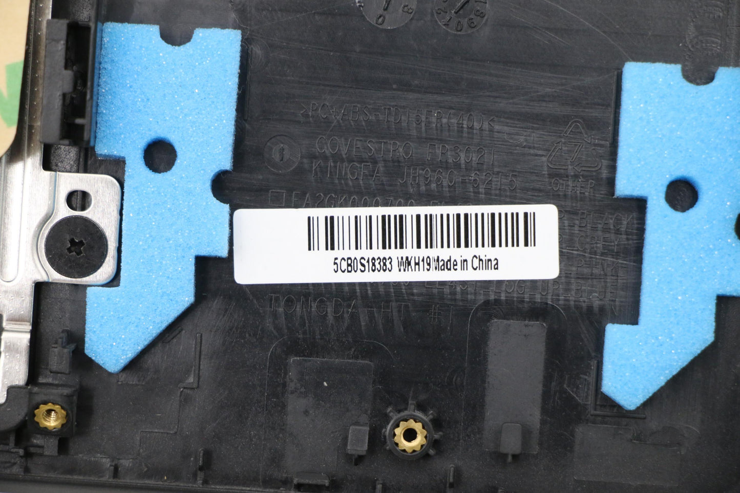 Lenovo Up Assy Black W/Nblkb_Latin - 5CB0S18383