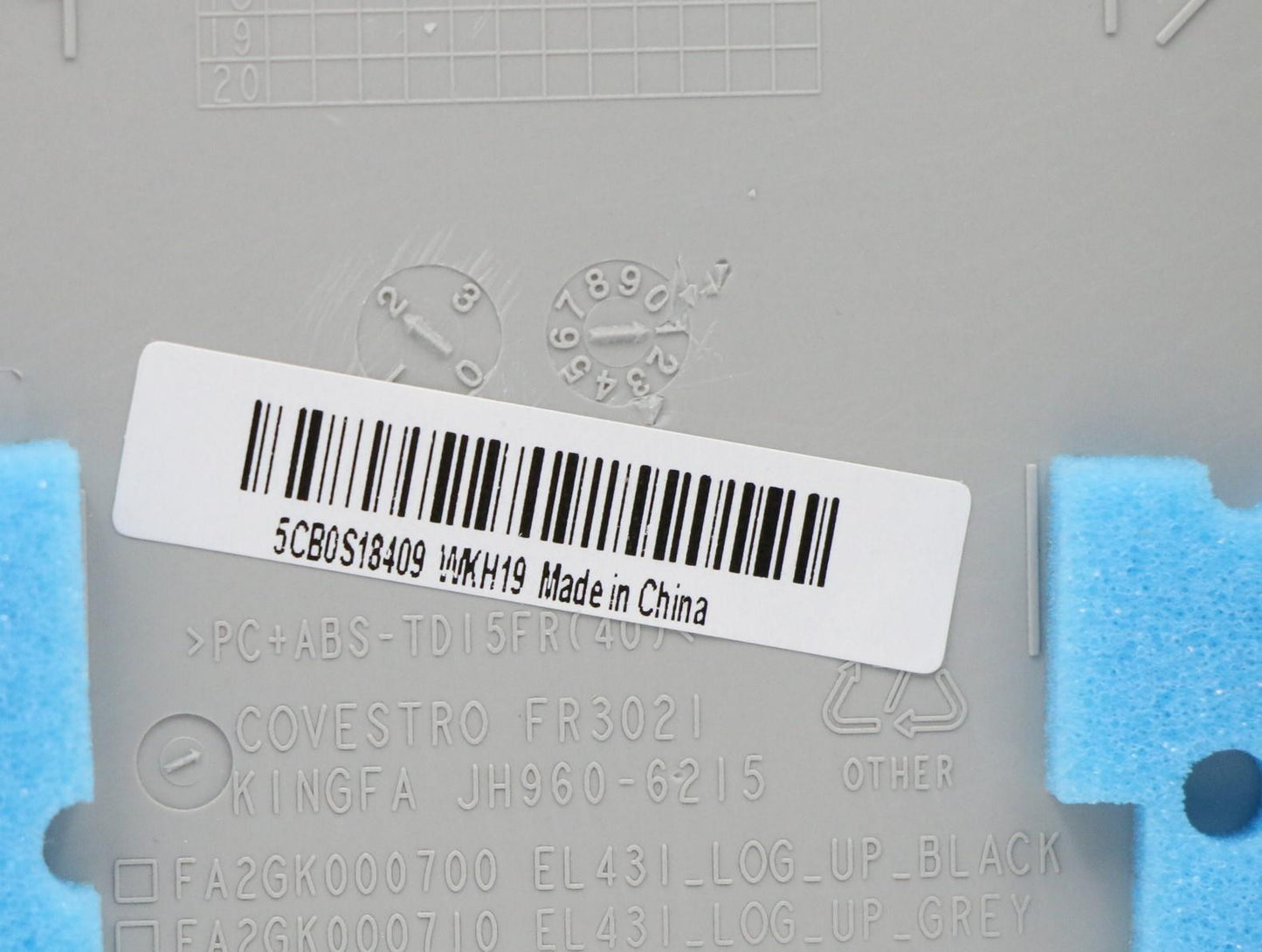 Lenovo Up Assy Grey W/Nblkb_Uk - 5CB0S18409