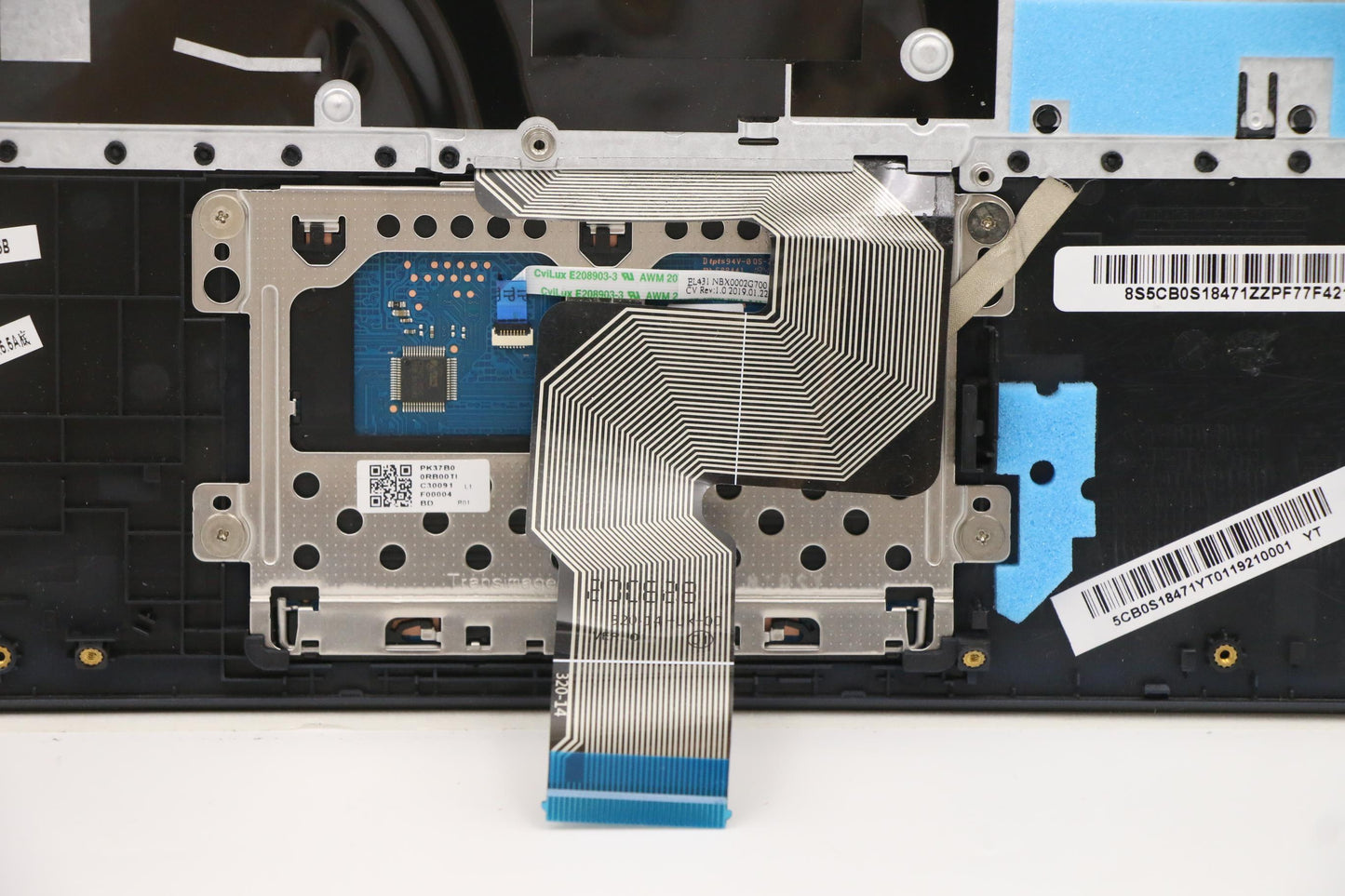 Lenovo Up Assy Blue W/Nblkb_Uk - 5CB0S18471
