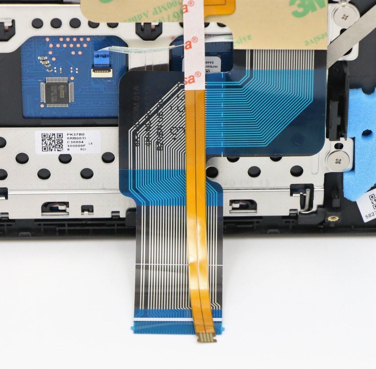 Lenovo Up Assy Black W/Blkb_Inte - 5CB0S18494