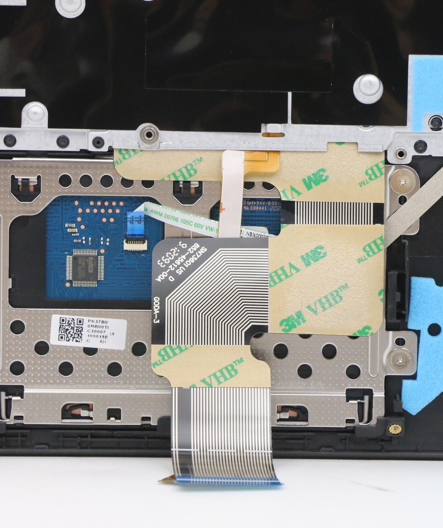 Lenovo Up Assy Black W/Blkb_T-Ch - 5CB0S18496