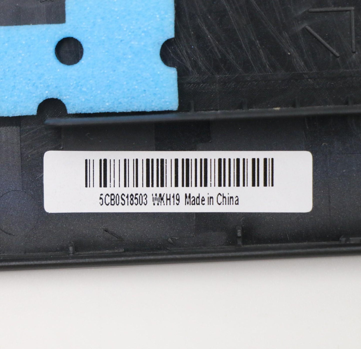 Lenovo Up Assy Black W/Blkb_Ita - 5CB0S18503