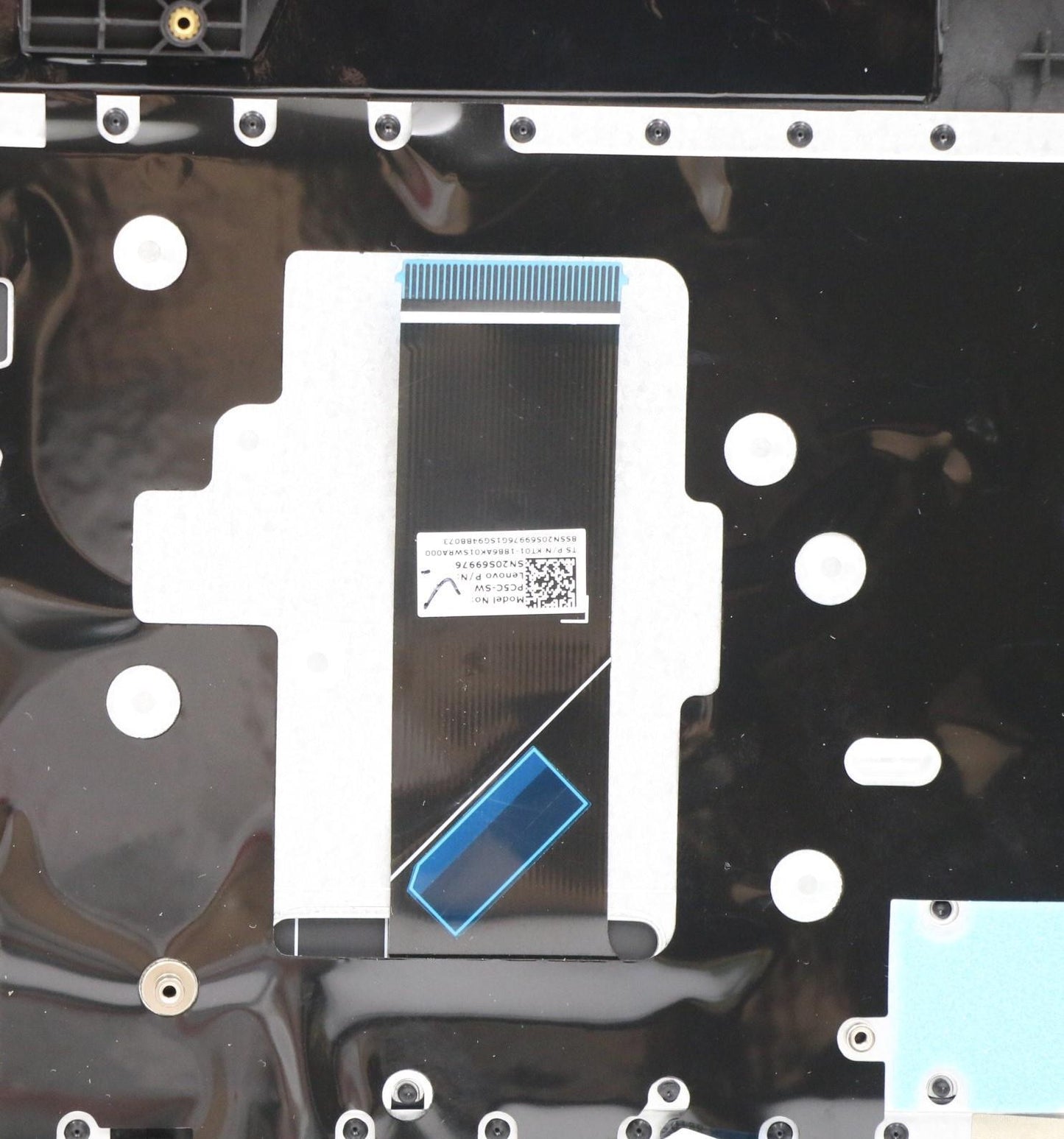 Lenovo Up Assy Blk W/Nblkb_Sw - 5CB0S18654