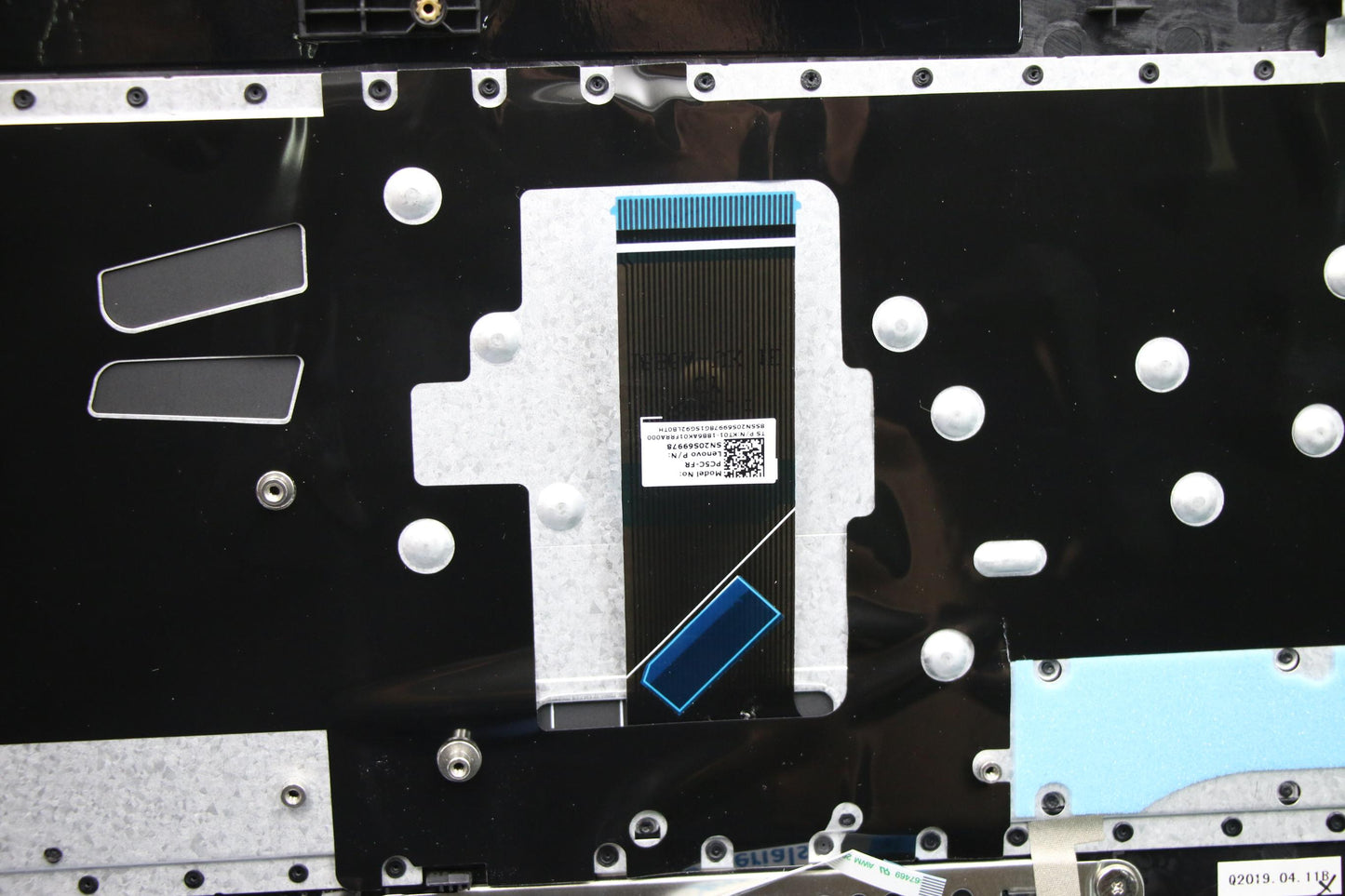 Lenovo Up Assy Blu W/Nblkb_Fre - 5CB0S18709
