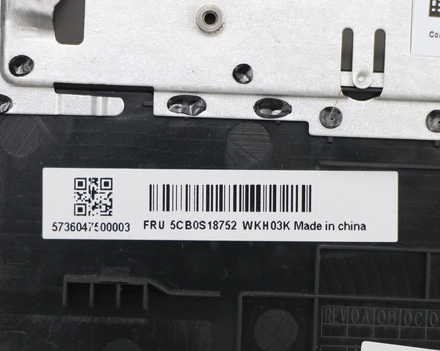 Lenovo Up Assy Blk W/Blkb_Ukr - 5CB0S18752