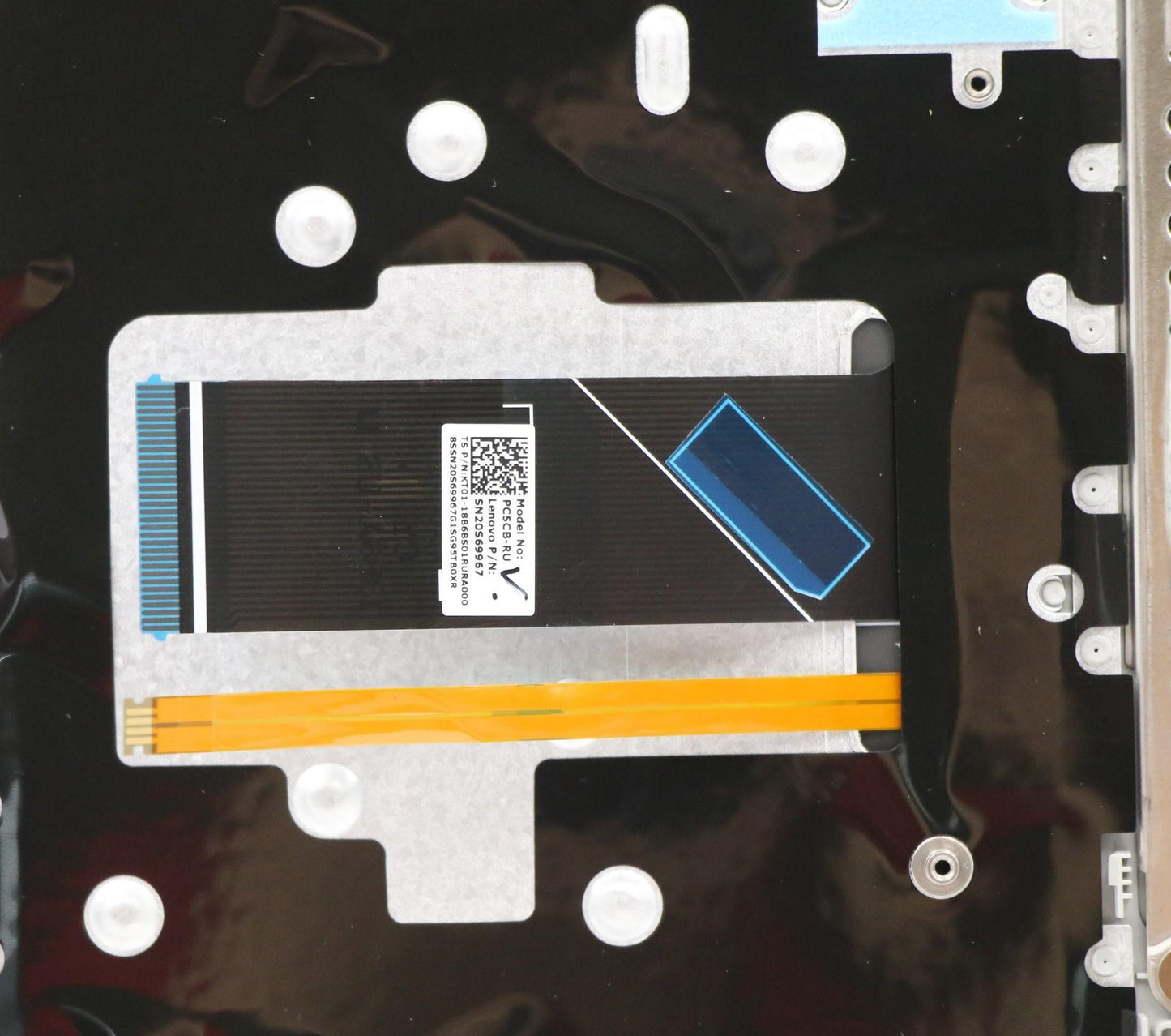 Lenovo Up Assy Gry W/Blkb_Rus - 5CB0S18759
