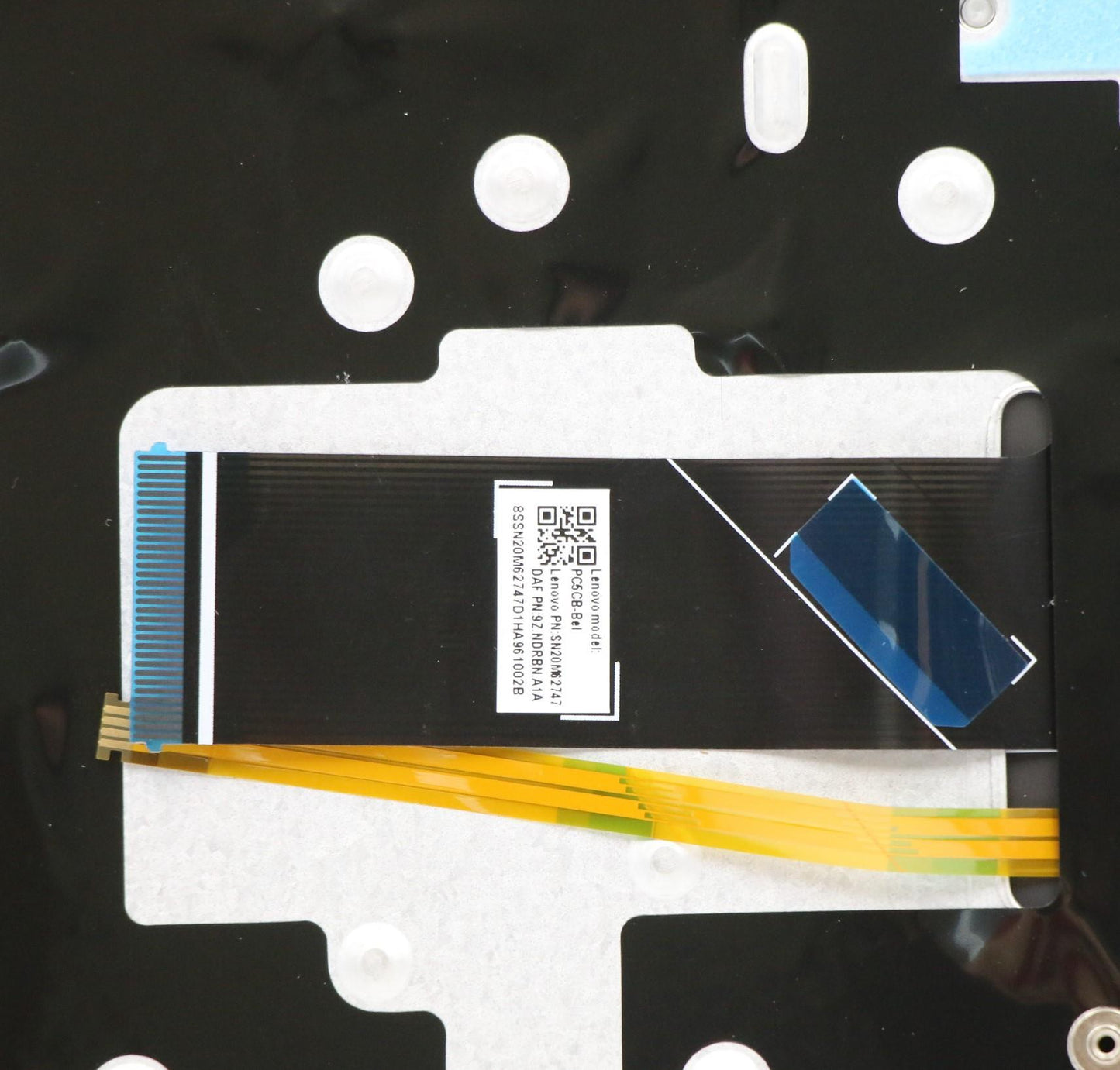 Lenovo Up Assy Gry W/Blkb_Bel - 5CB0S18776