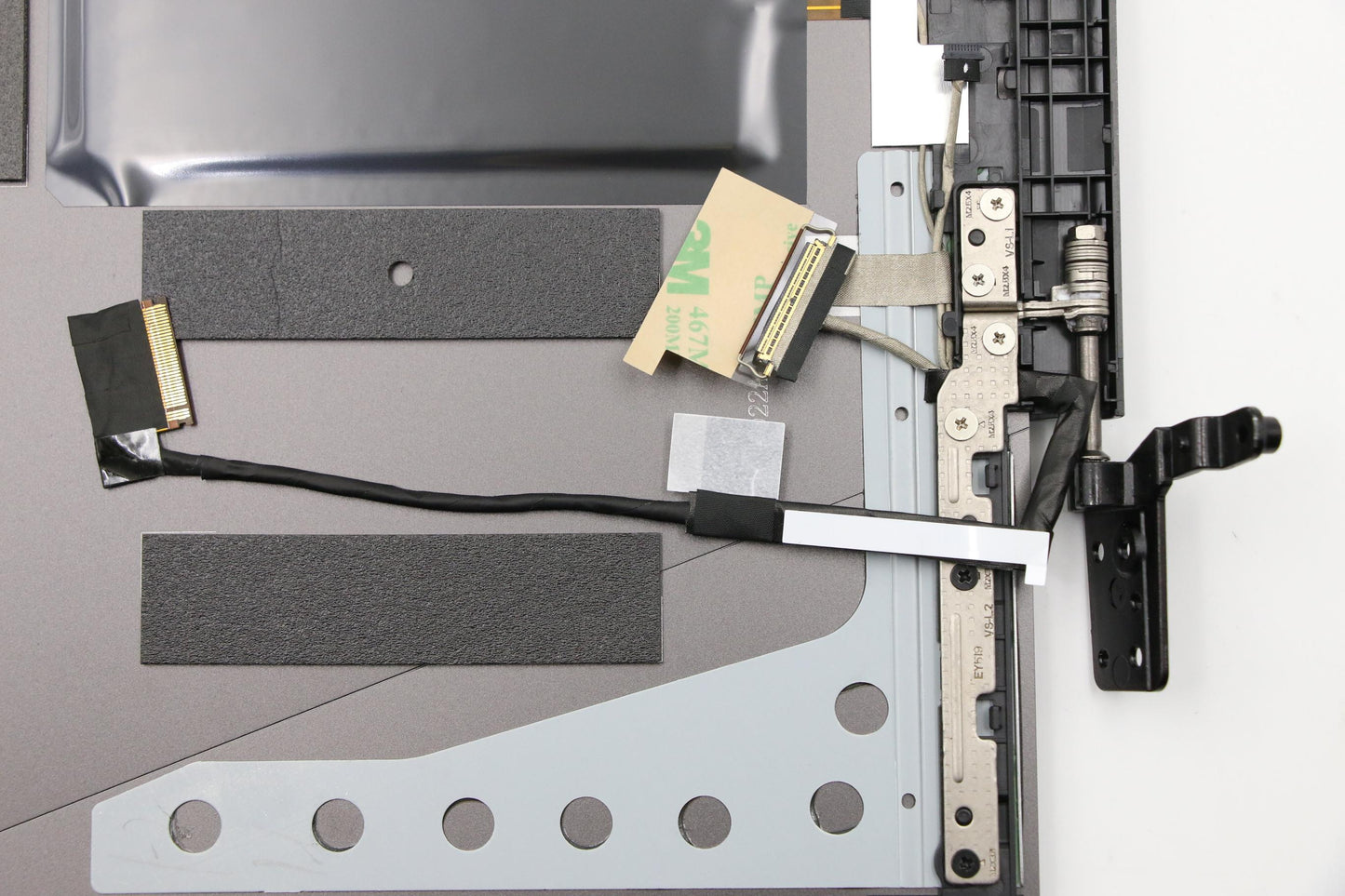 Lenovo Lcd Cover Assy 144Hz_26 - 5CB0S56090