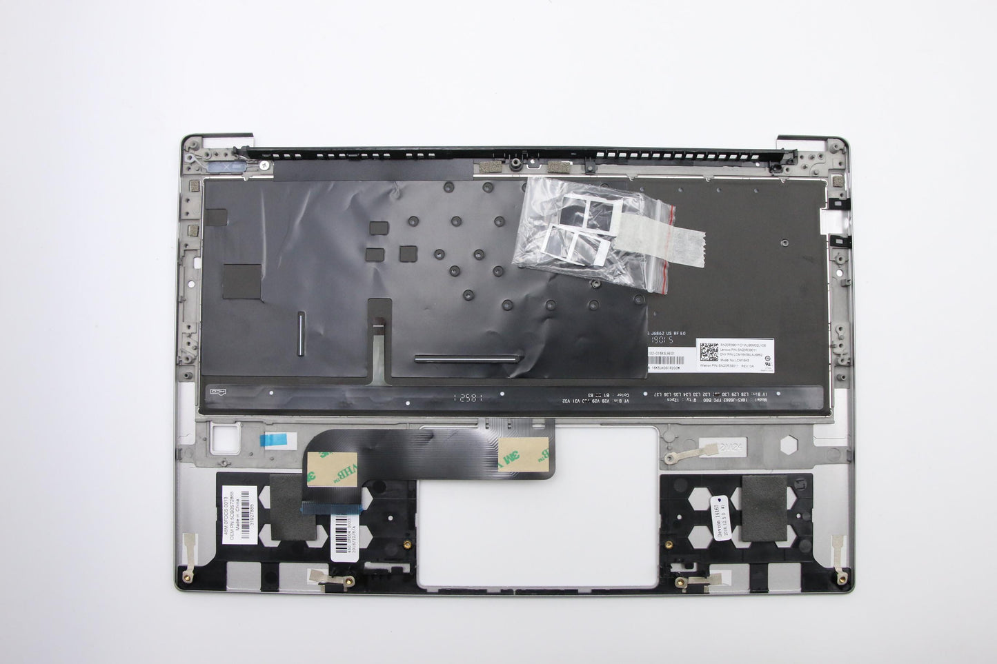 Lenovo Assembly Ucase Ptn W/Kb La Ls7 - 5CB0S72868