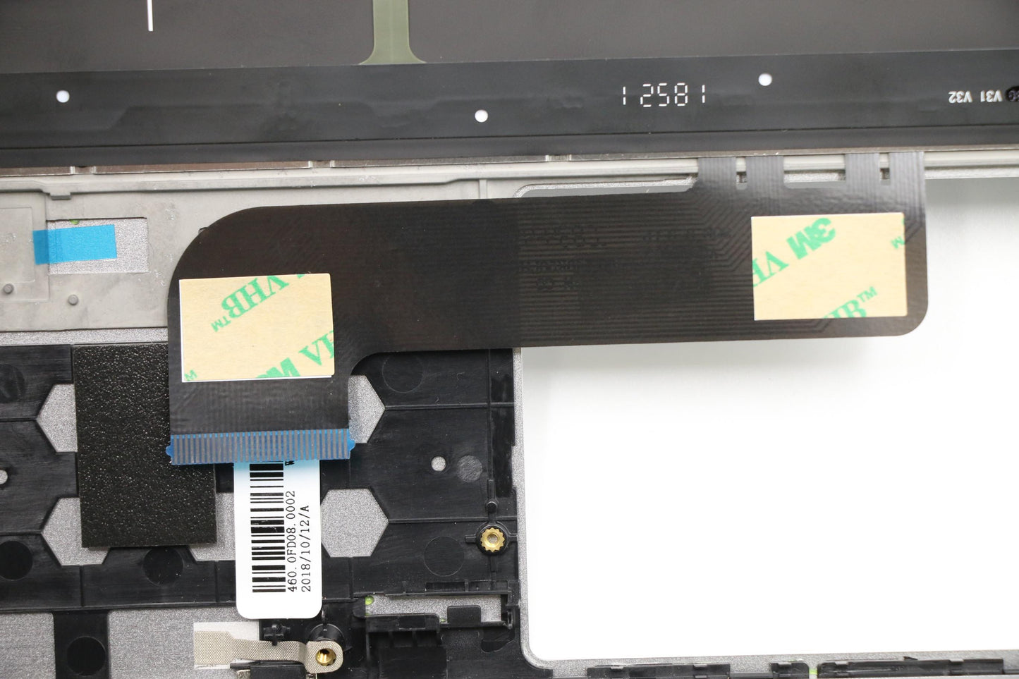 Lenovo Assembly Ucase Ptn W/Kb Jp Ls7 - 5CB0S72870