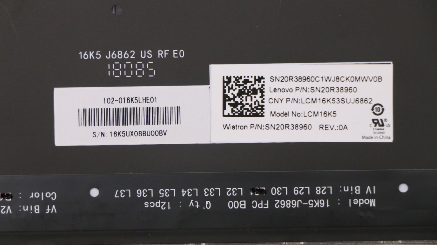 Lenovo Assembly Ucase Ptn W/Kb Ru Ls7 - 5CB0S72880