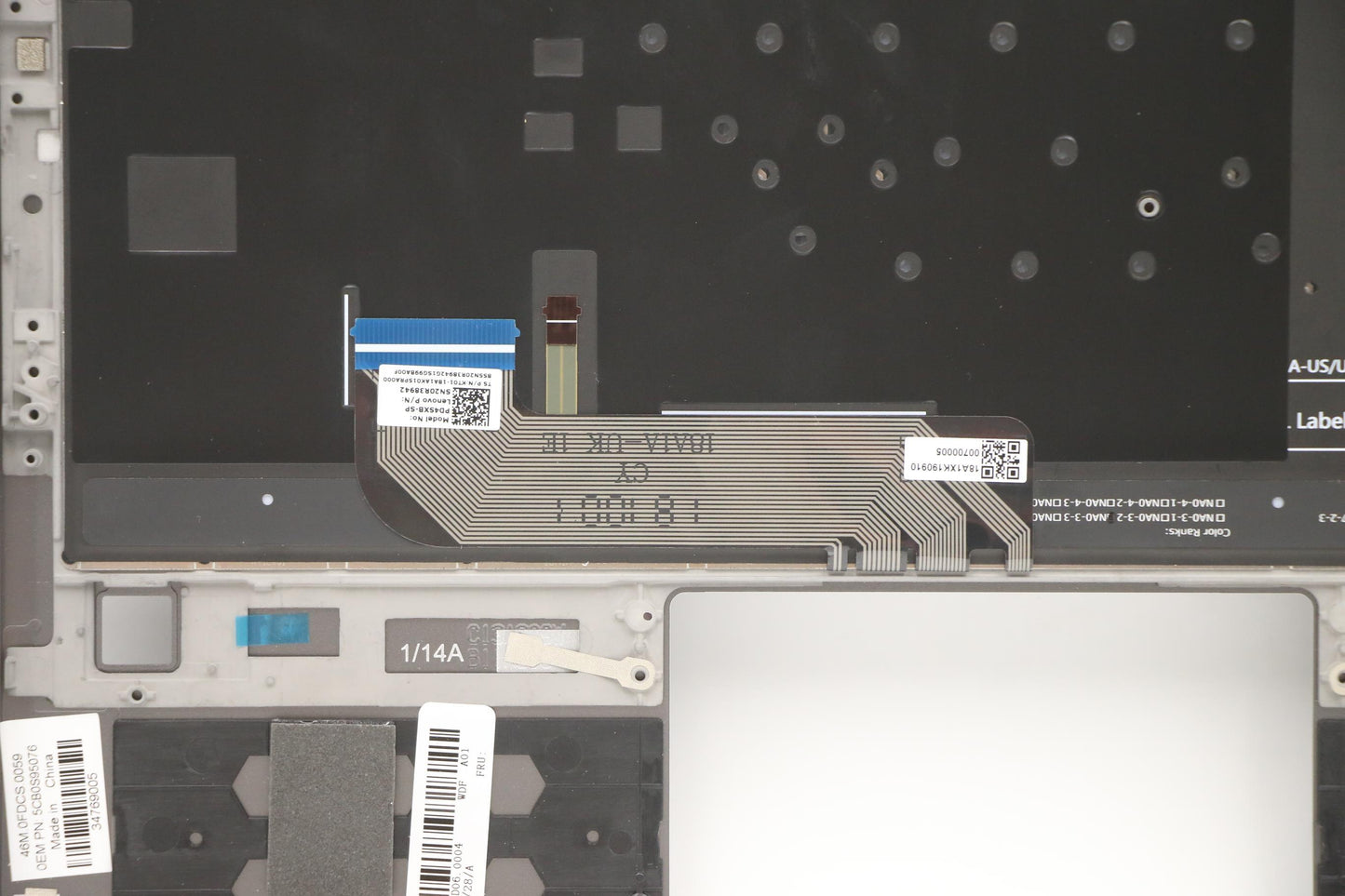 Lenovo Assembly Ucase Ig W/Kb Sp Ls73 - 5CB0S95076