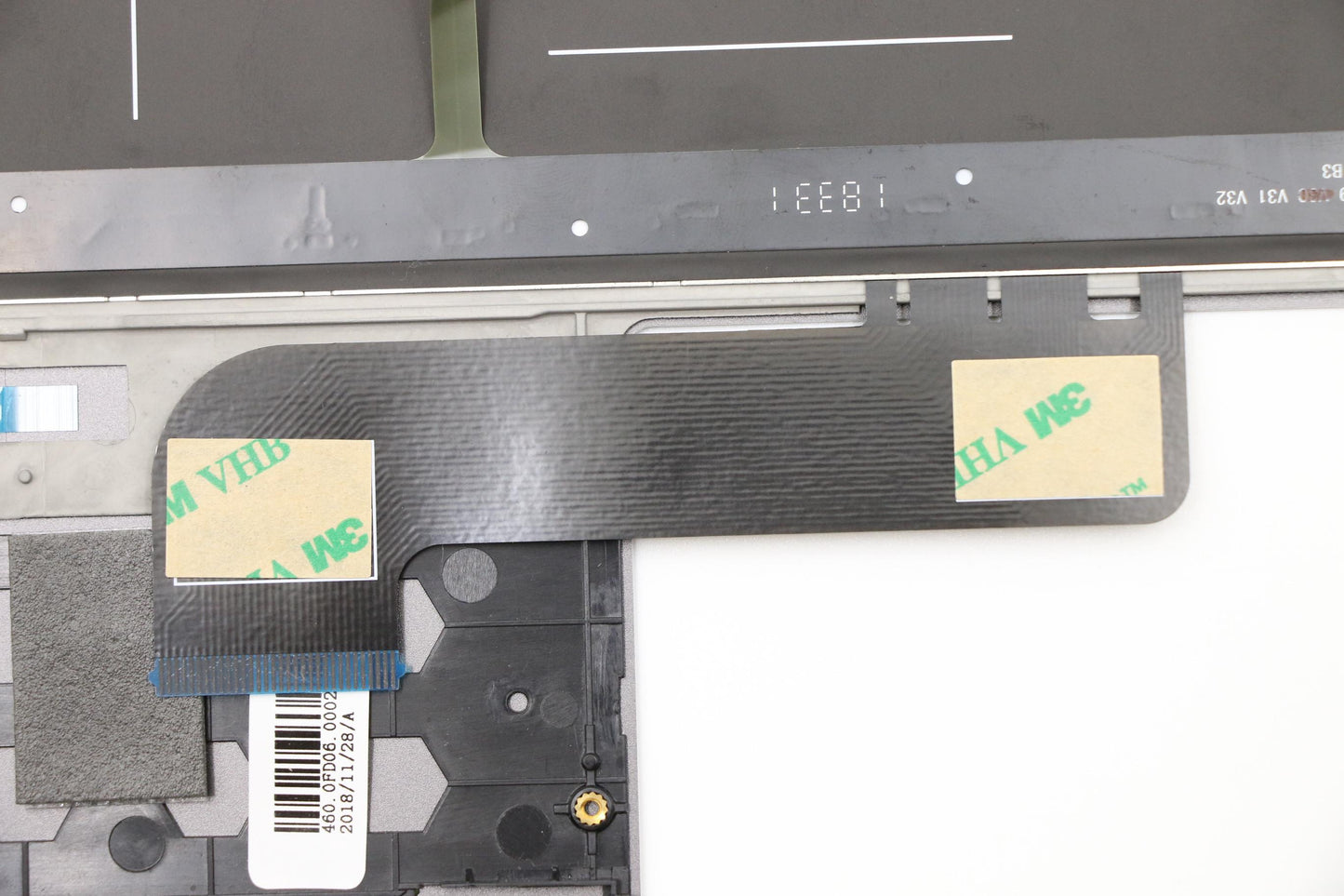 Lenovo Assembly Ucase Ig W/Kb Ch Ls73 - 5CB0S95078