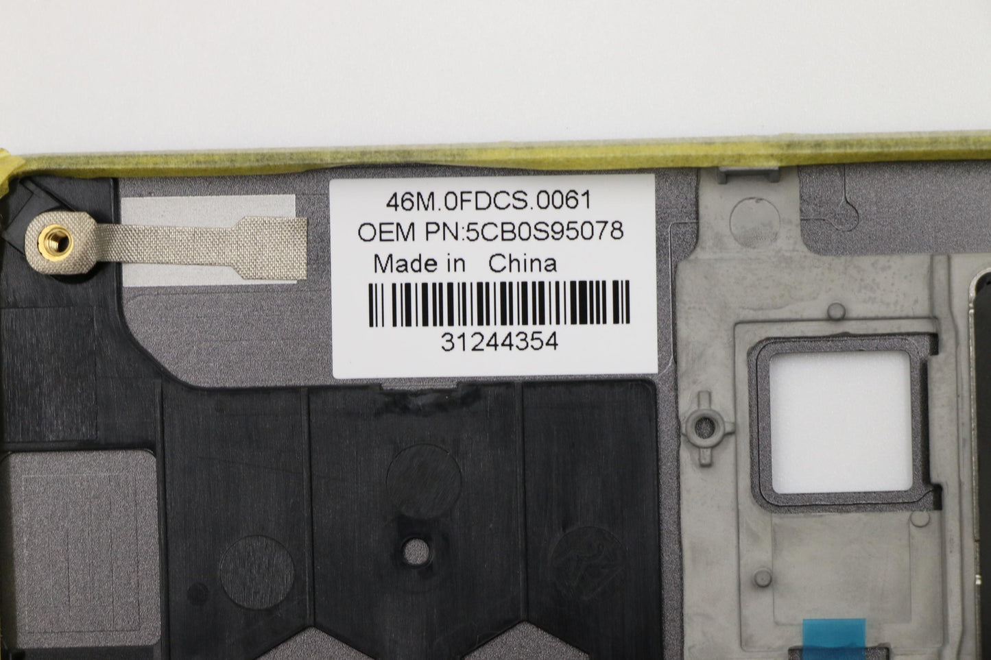 Lenovo Assembly Ucase Ig W/Kb Ch Ls73 - 5CB0S95078
