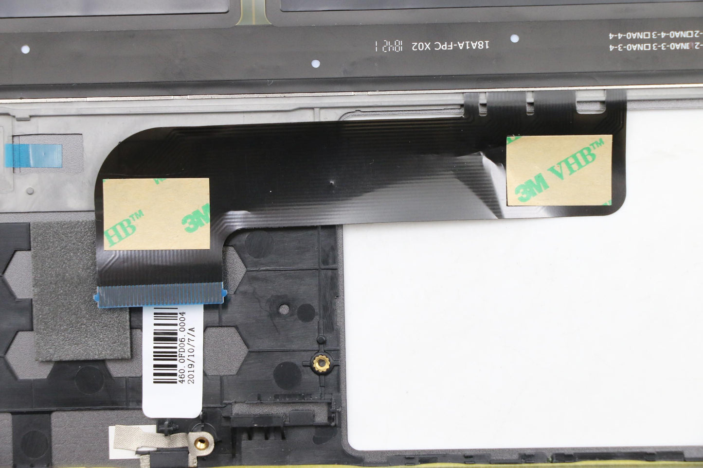 Lenovo Assembly Ucase Ig W/Kb Usa Ls7 - 5CB0S95090