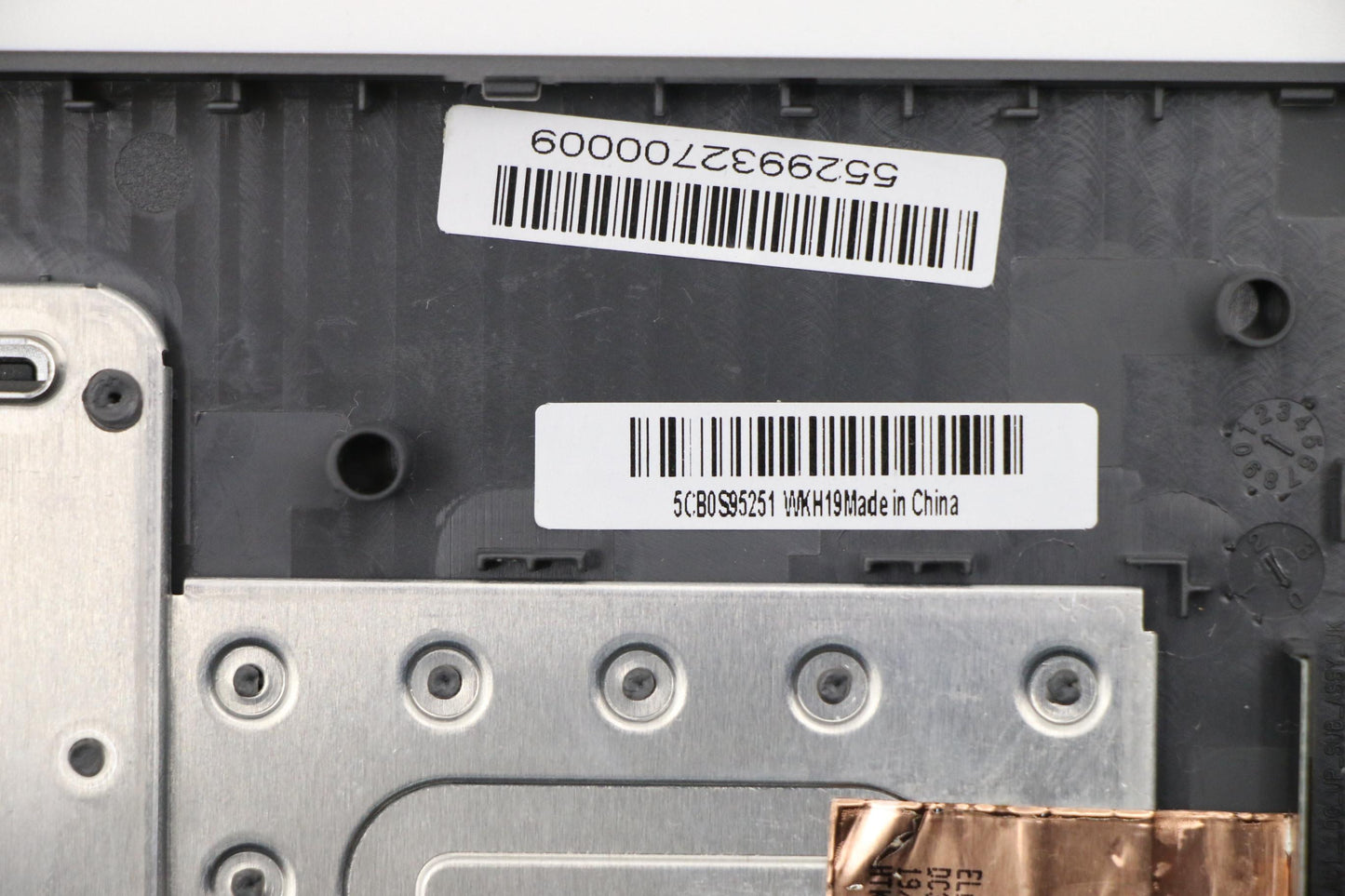 Lenovo Up Assy(Uk) W/Nbl Kb_Ita - 5CB0S95251