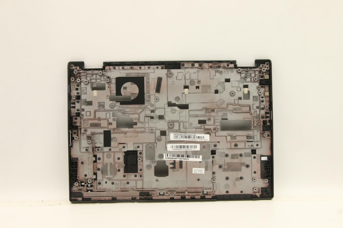 Lenovo Assembly Black Clamshell Ucase - 5CB0S95349