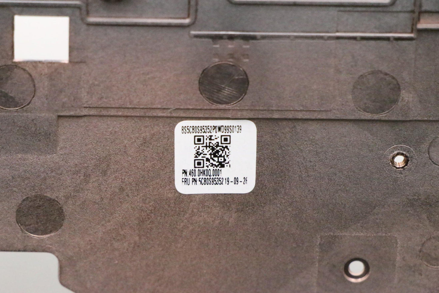 Lenovo Assembly Silver Yoga Ucase W F - 5CB0S95352