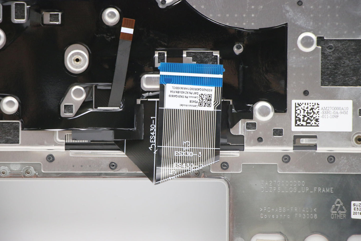 Lenovo Up Assy_Platinum W/Kb Ar-E - 5CB0T04896