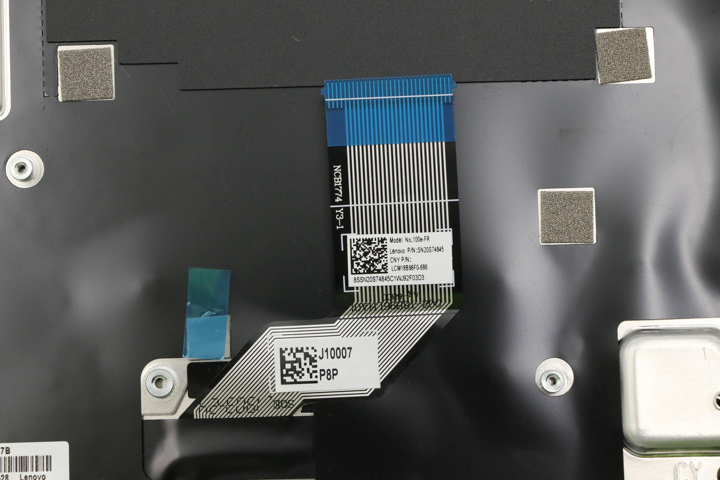 Lenovo Upper Case Asm Fr B 81M8 - 5CB0T77510