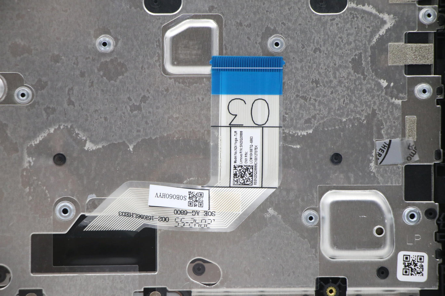 Lenovo Upper Case Asm Tr B 81Mb Spt 5 - 5CB0T79485