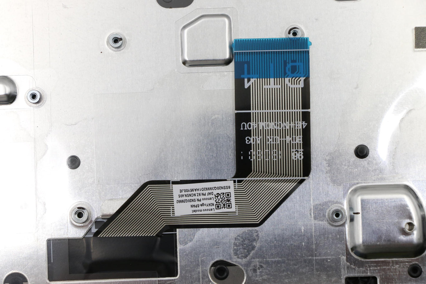 Lenovo Upper Case Asm Sp B 81Mb Spt 5 - 5CB0T79494