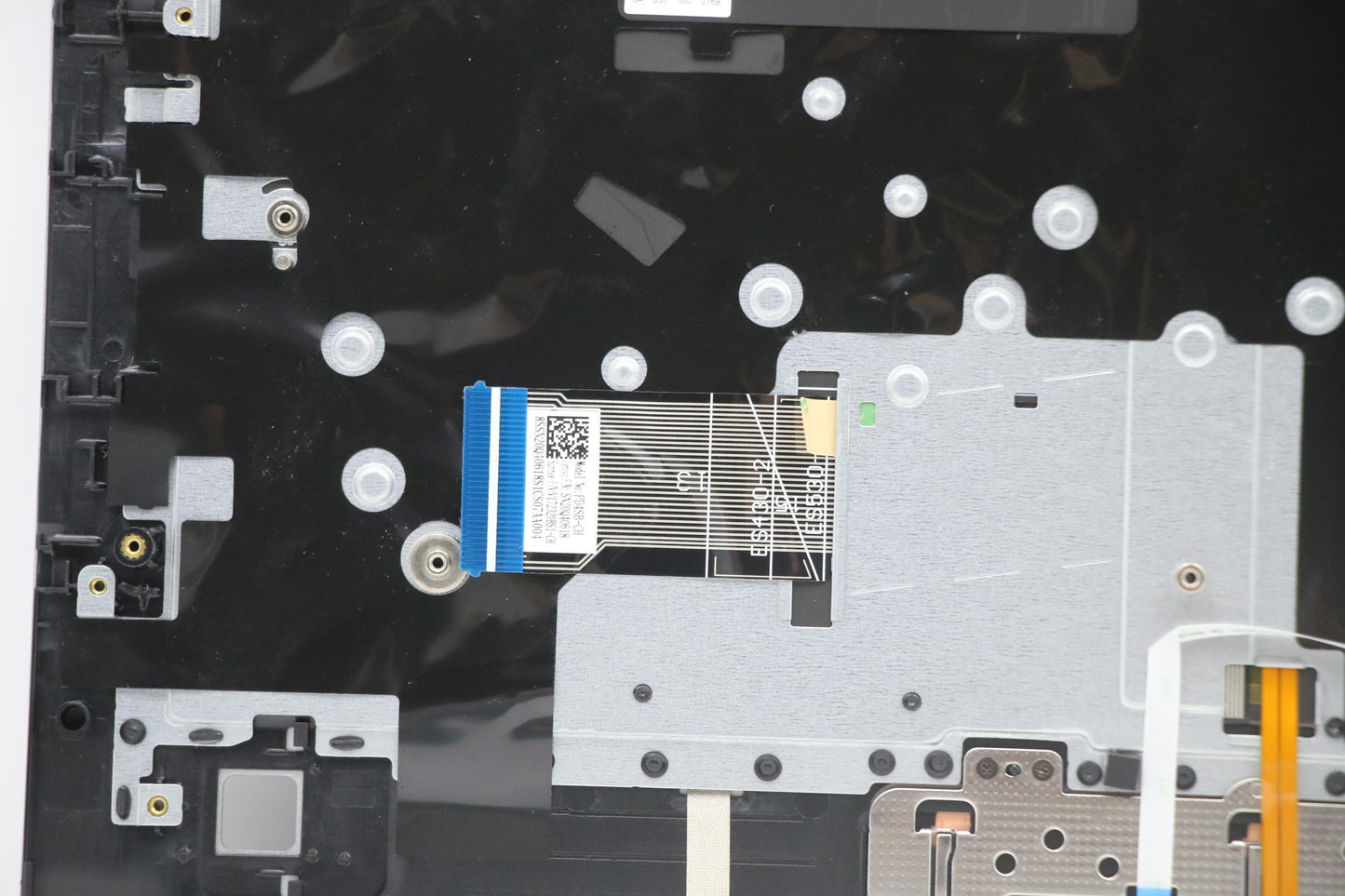 Lenovo Up Assy Al_Gry Fp W/Blkb T-Ch - 5CB0U42114