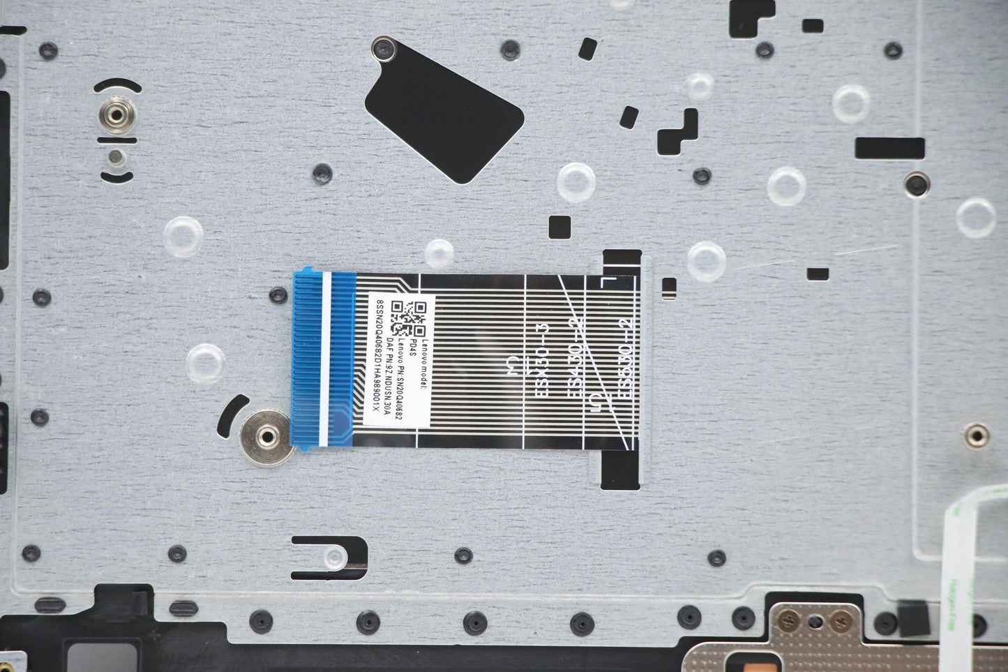 Lenovo Up Assy Pl_Blu Fp W/Nblkb Ar-E - 5CB0U42370