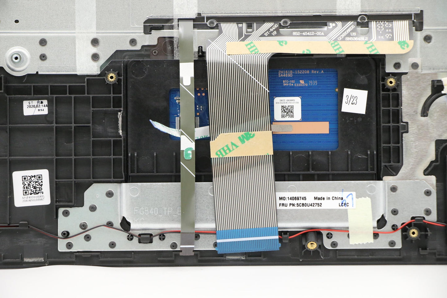 Lenovo Fg541 Log Up Assy G_Black Bl,R - 5CB0U42752