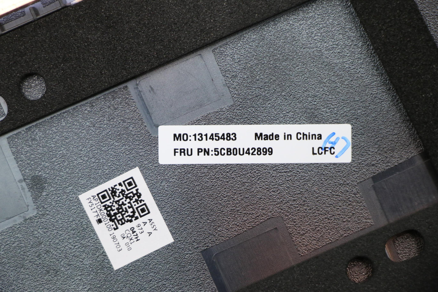 Lenovo D_Cover_Sub_Assy_Fy517 - 5CB0U42899