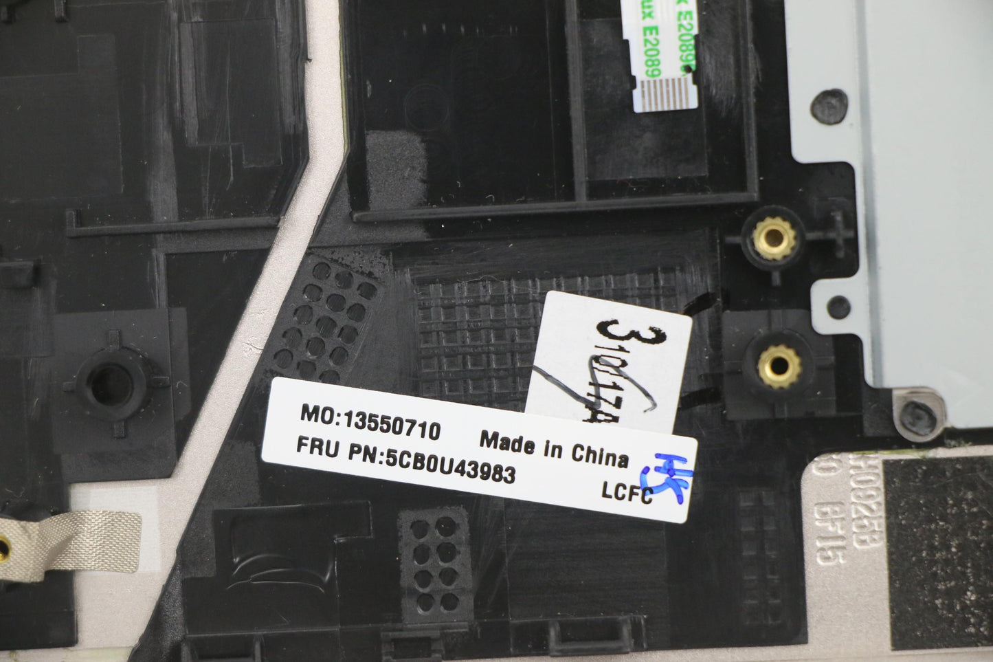 Lenovo Log Up Assy Fpr Mica-Us - 5CB0U43983