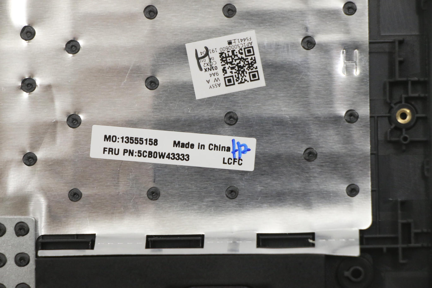 Lenovo Log Up Assy Texture Black Dis - 5CB0W43333