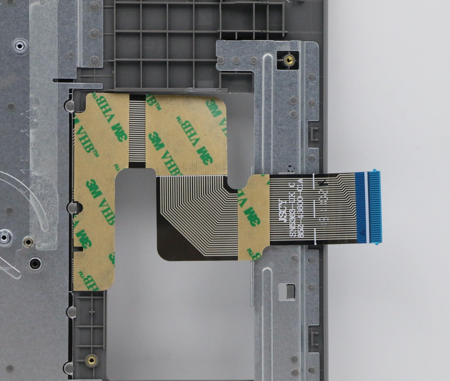 Lenovo Assembly Ucase W Kb Fr-Ar Pg L - 5CB0W43911