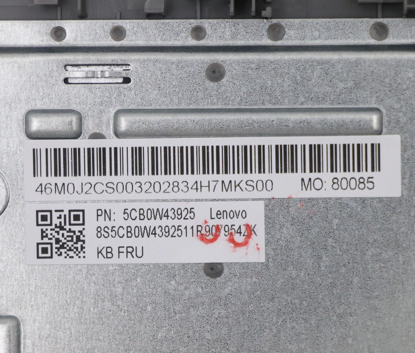 Lenovo Assembly Ucase W Kb Sw Pg Ls15 - 5CB0W43925