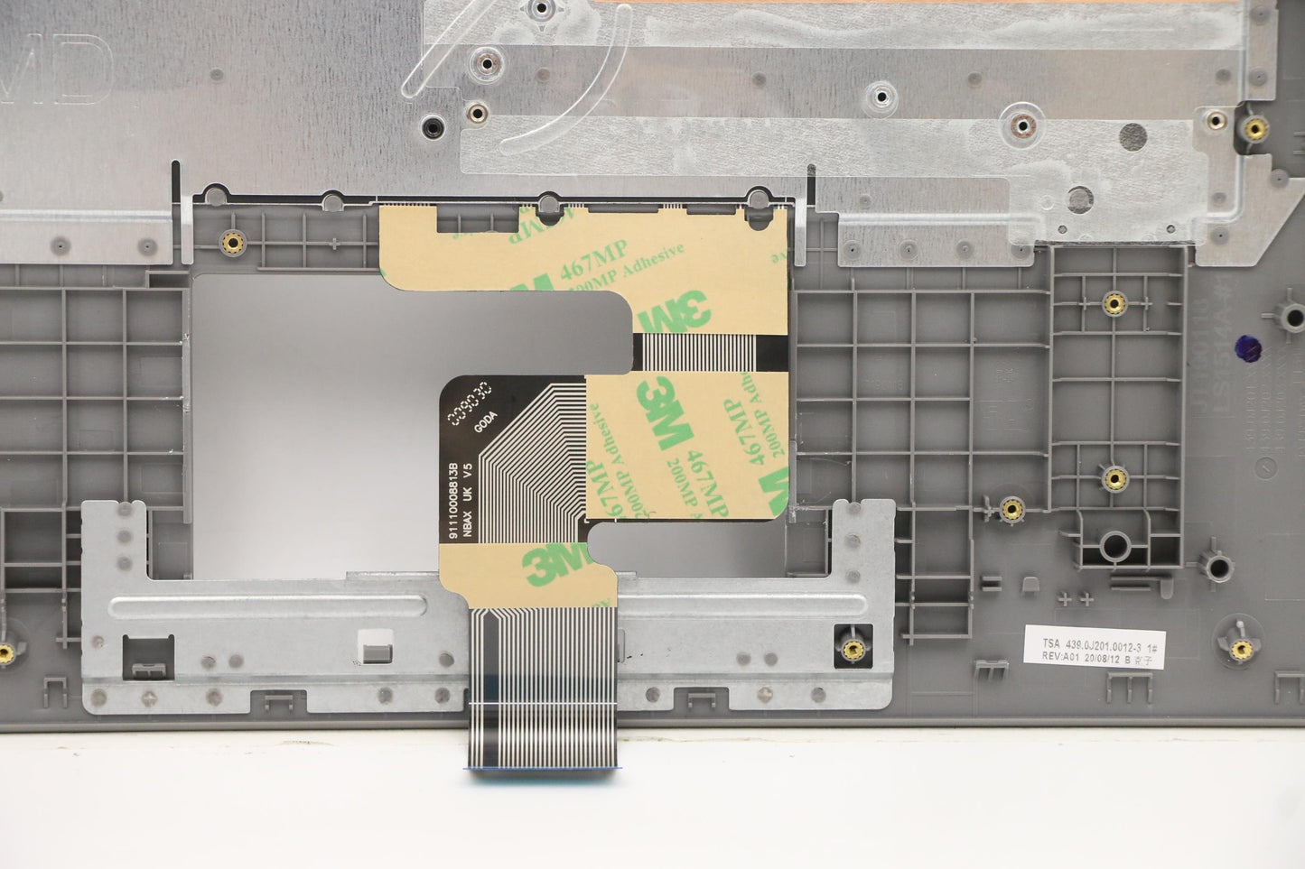 Lenovo Assembly Ucase W Kb Sp Pg Ls15 - 5CB0W43927