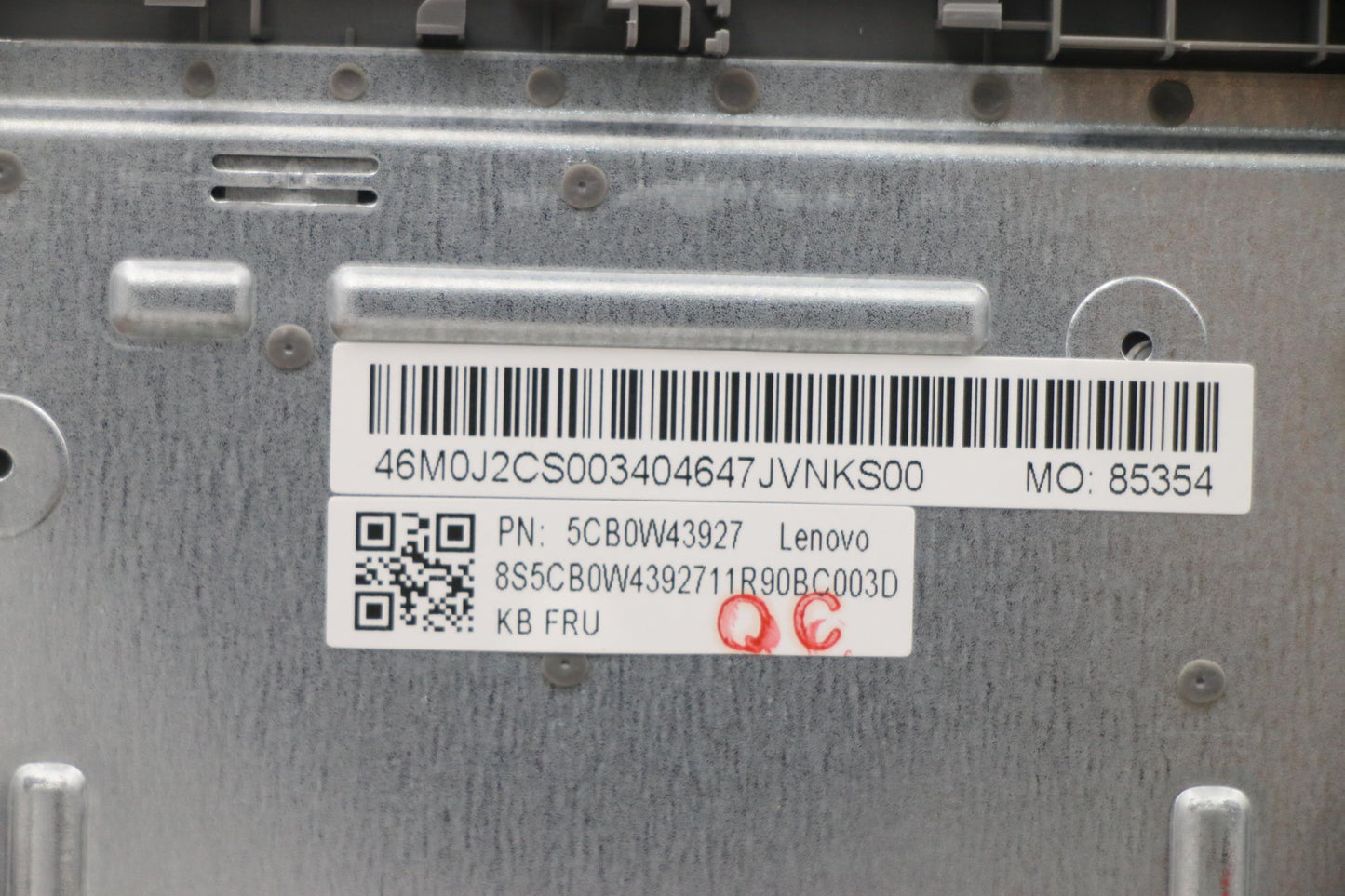 Lenovo Assembly Ucase W Kb Sp Pg Ls15 - 5CB0W43927