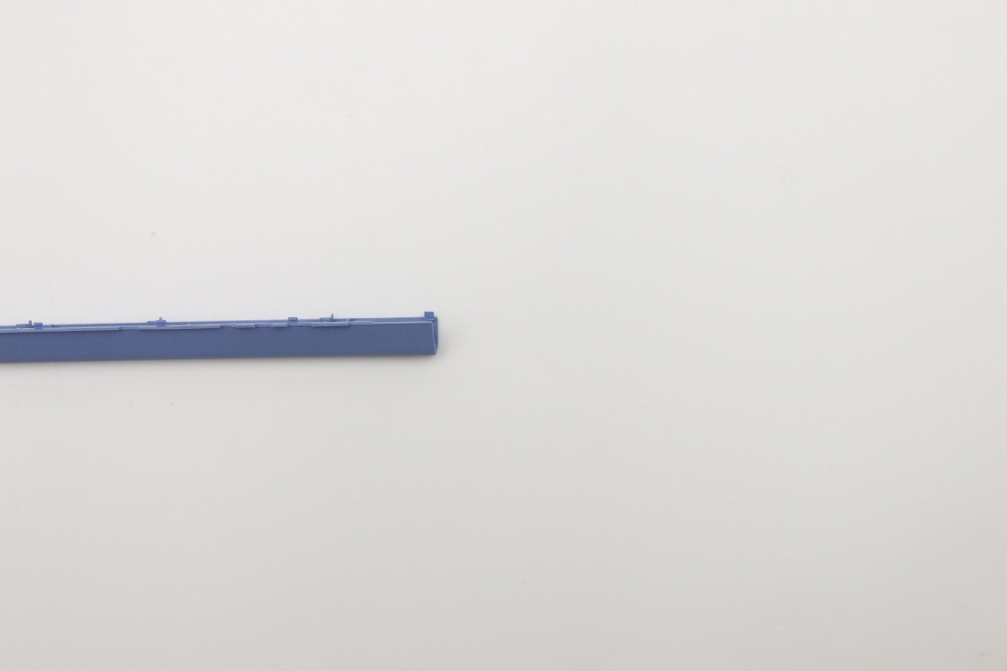 Lenovo Cvr Blue Lcd Hinge Cap Ls1511A - 5CB0W43999