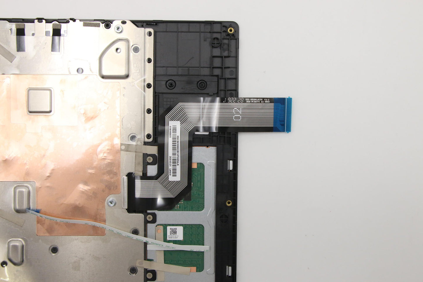 Lenovo Upper Case Asm Uk B 81Qc - 5CB0X55522